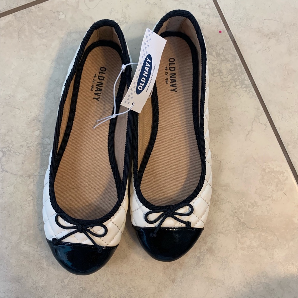 Old Navy flats
